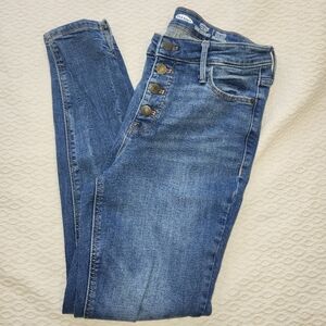 Chic Blue Denim Jeans with Button Accents